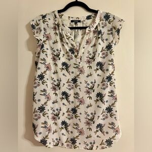 Premise Blouse size medium